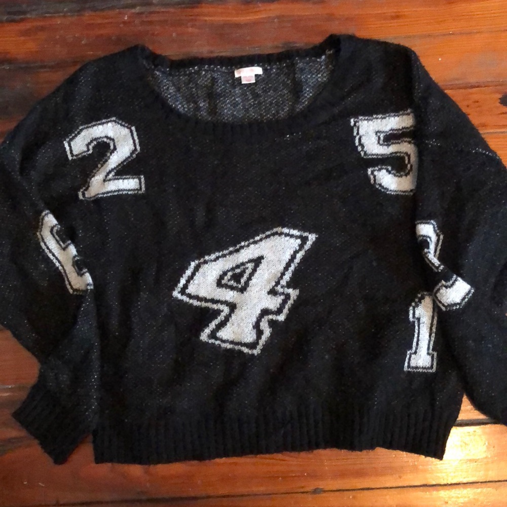 Black and White numbers sweater